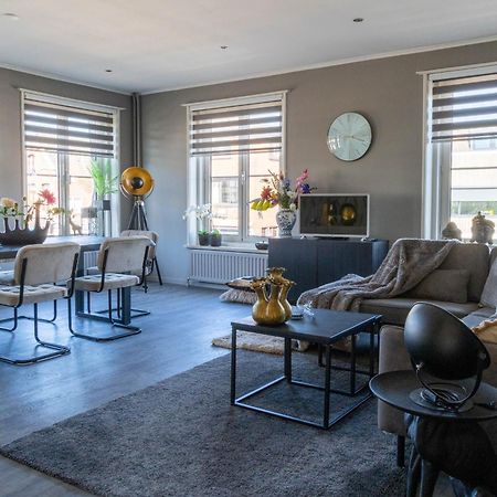 Mart9 City Loft Zevenbergen Bagian luar foto